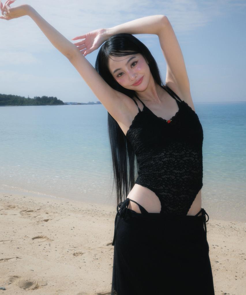 ROSEFRANTZ Lace Bodysuit Sleeveless [Black]