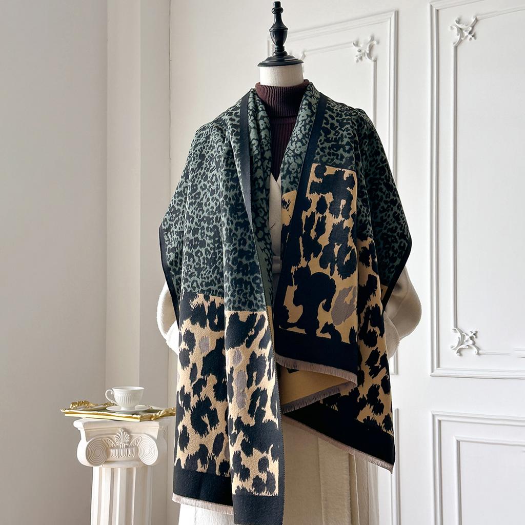  Brand Elegance Two-Sided Leopard Print Scarf Soft Warm Fringe Pashmina Shawl Autumn and Winter Coldproof Windproof Blanket