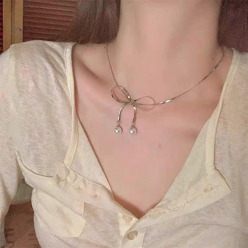 Light Luxury Pearl Necklace Female Niche Design Bow Tassel Clavicle Chain Versatile Premium Gentle Neck Chain