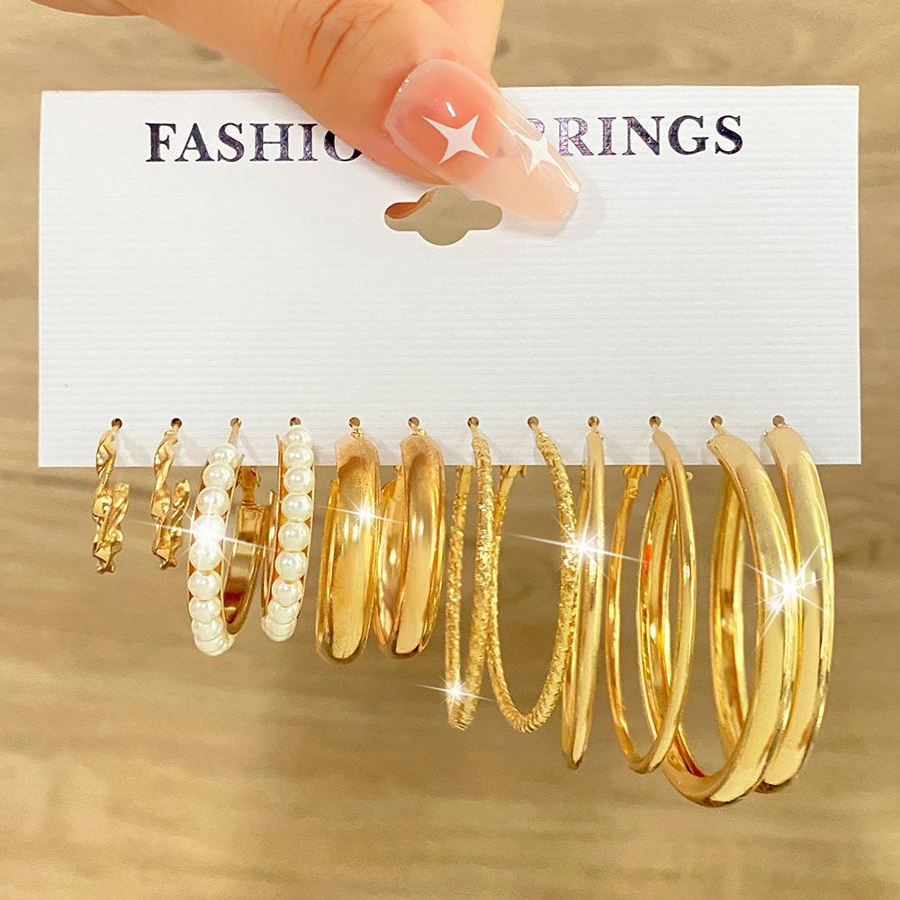 Conjunto de Brincos de Argola na Cor Dourada Metálica da Moda para Mulheres Joias Glamour Vintage de Destaque