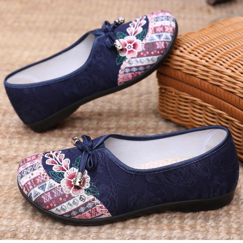 Spring and Summer Breathable and Comfortable Shoes Women's Shoes Casual Soft Soles Walking Shoes