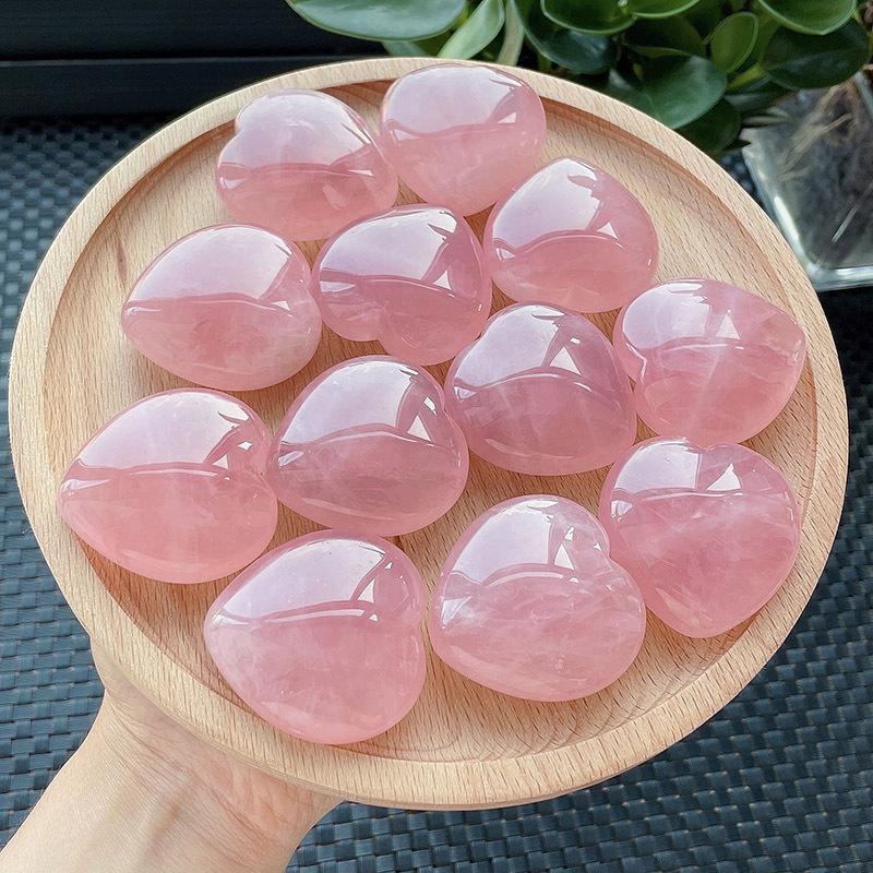 

40mm Natural Rose Quartz Crystal Carved Heart Shaped Ornament for Lover Home Decor