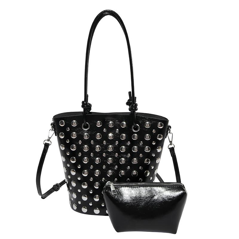 Large-capacity, High-end, Lazy and Fashionable, Hollowed-out Carved Commuting Single-shoulder Underarm Bag