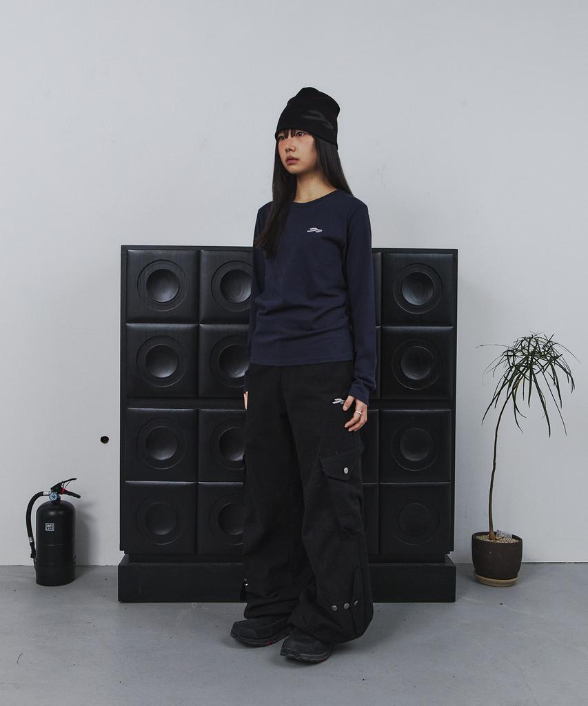 Tansanmageunesyum Cross Applique Long Sleeve (Navy)
