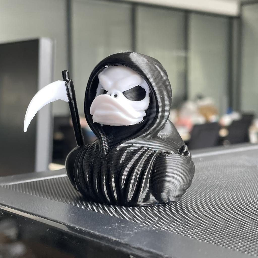 Grim Reaper Gothic Duck - Halloween Figurines, Unique Gothic Gifts, Novelty Decorations, Evil Duck Figurine for Desk Decor