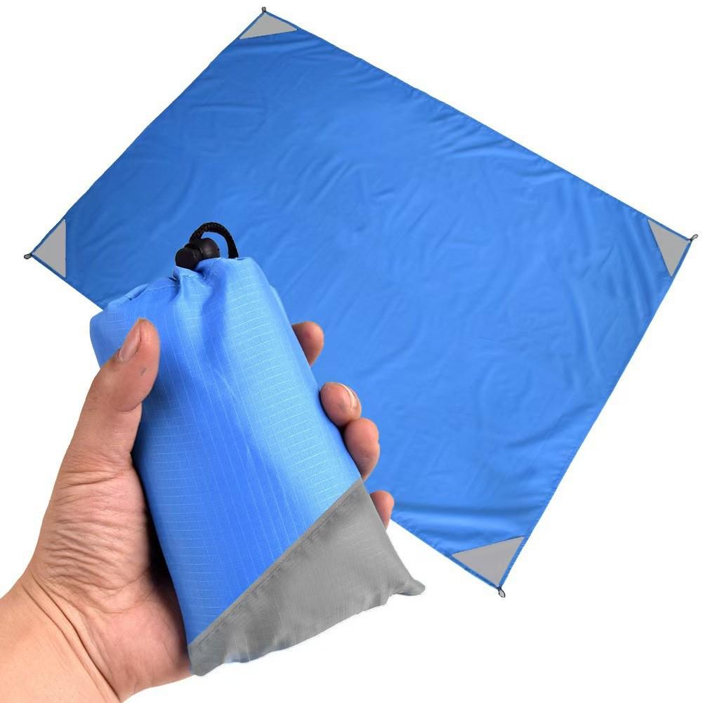 Waterproof Foldable Picnic Mat - Polyester Plaid Beach & Camping Mat, Moisture-Proof and Anti-Slip