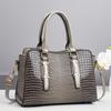 New Fashion Splicing Large Capacity Shoulder Bag Crocodile Pattern Embossed Trend All Matching Handbag Light Luxury Women's Bag