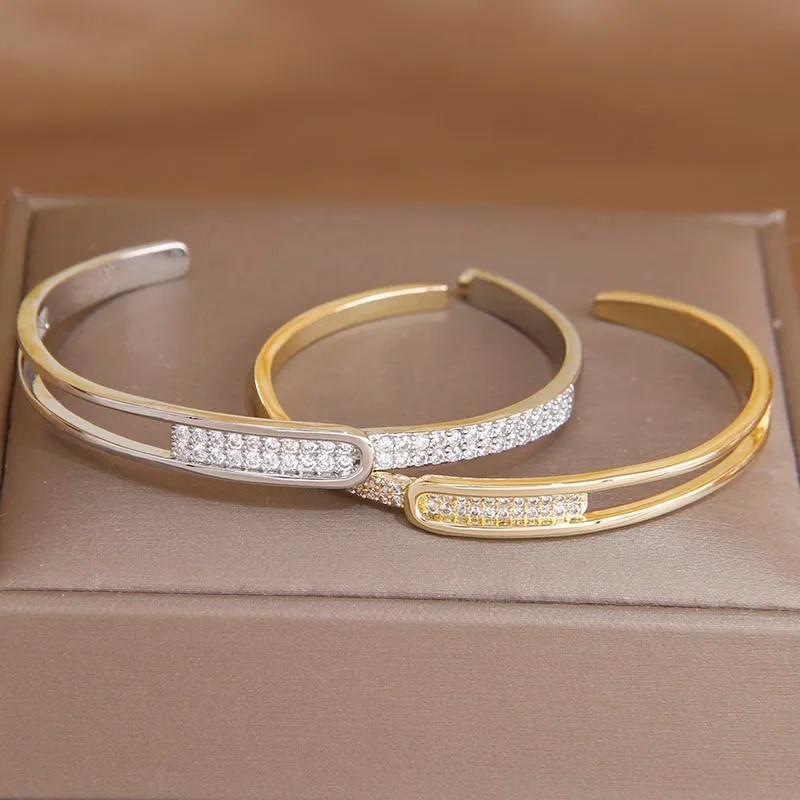 Brățări cu farmece geometrice cu goluri delicate coreeane și japoneze pentru femei Bijuterii de marcă de modă Brățări din cristal Accesorii