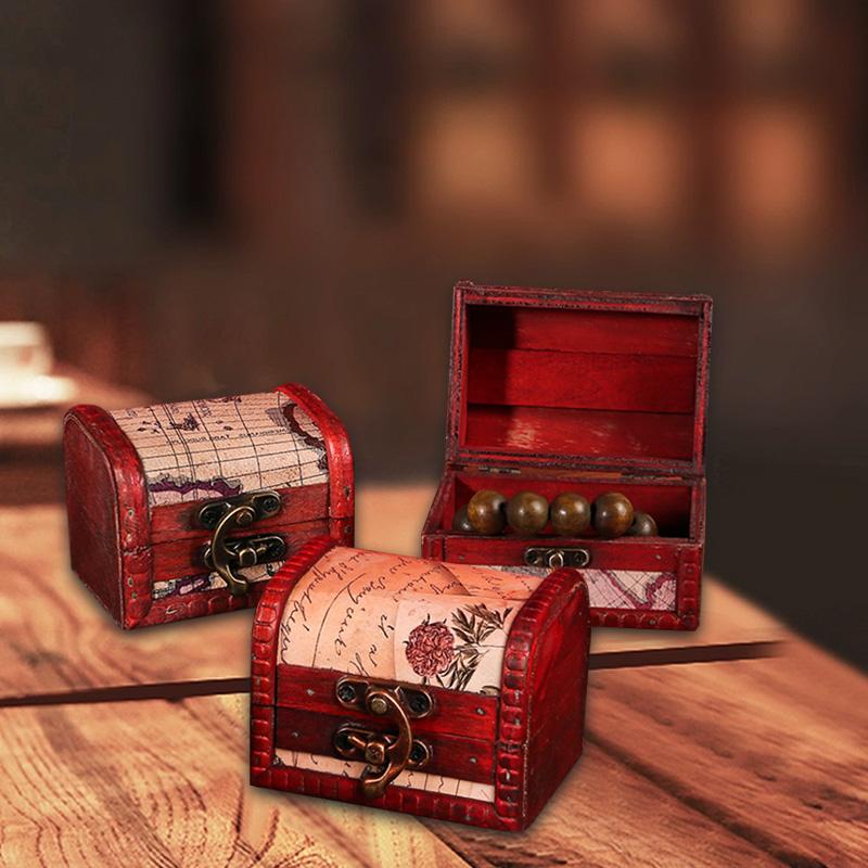 

1 шт. Винтажная изящная маленькая деревянная шкатулка ручной работы, органайзер для ювелирных изделий, коробка для хранения с металлической защелкой