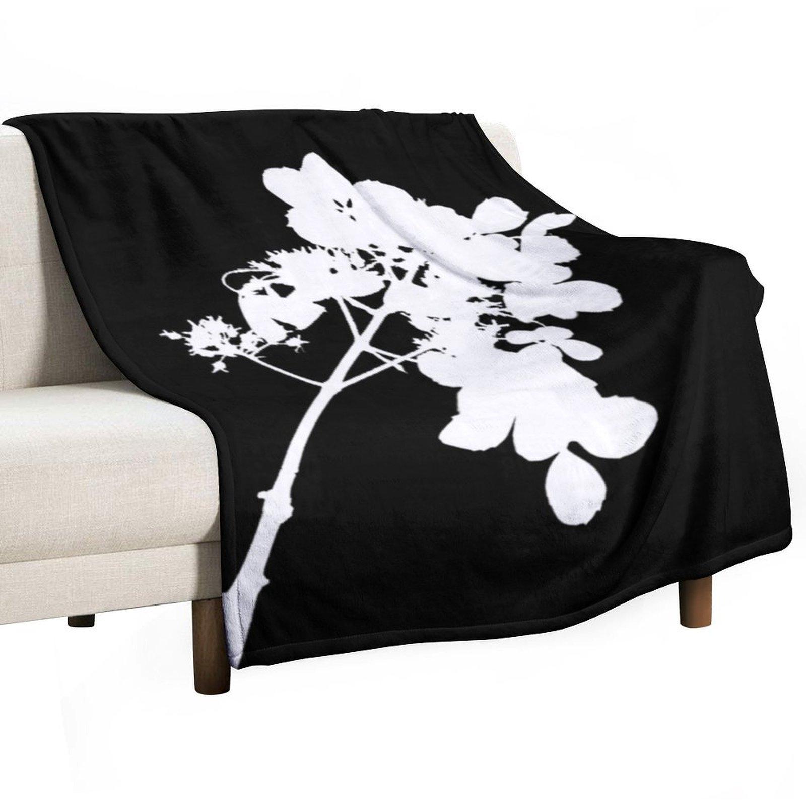 Flower Tops Silhouette Black and White Throw Blanket Multi-Purpose Polar for babies Camping Blankets 30x40in