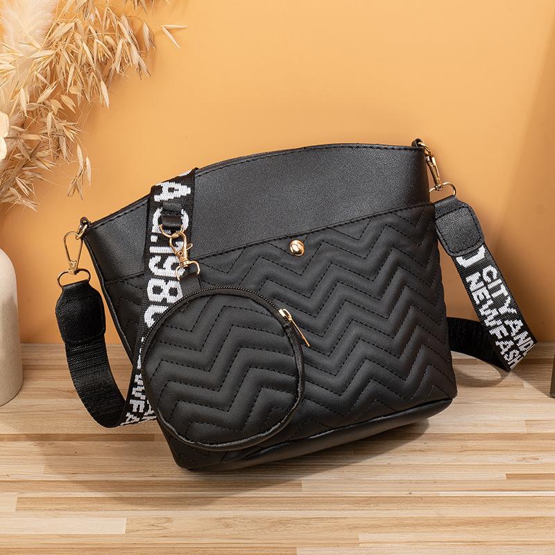 Rhombus Embroidered Shoulder Crossbody Bucket Bag Trendy Versatile Belt Small Round Bag Large Capacity Women's Bag