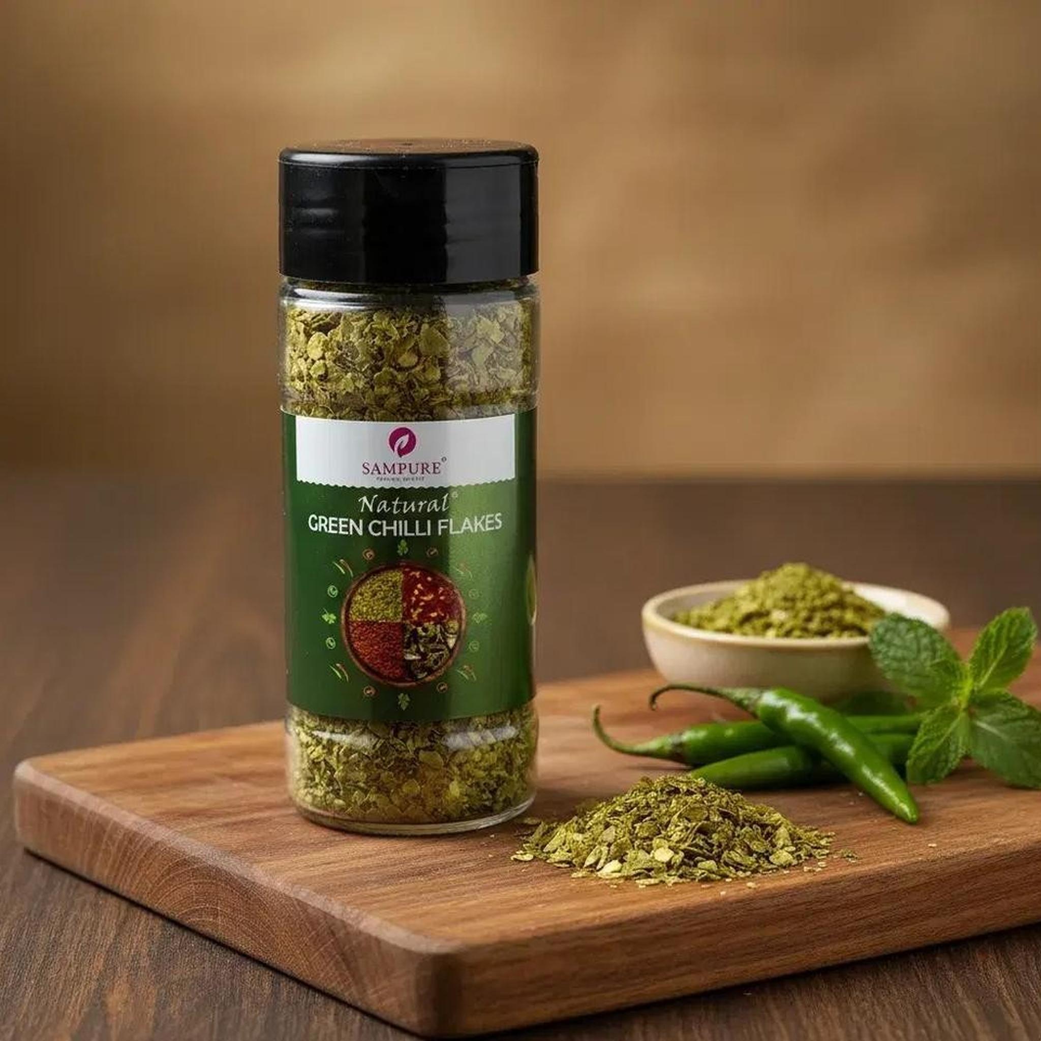 Natural Green Chilli Flakes 30g