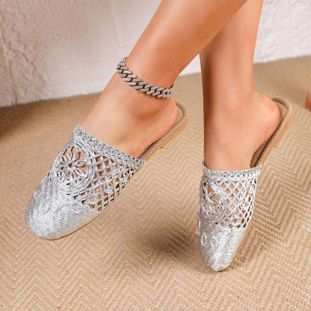 Summer Floral Slip-on Soft Sole Slippers: Stylish Outdoor Half Slippers with Flat Bottom