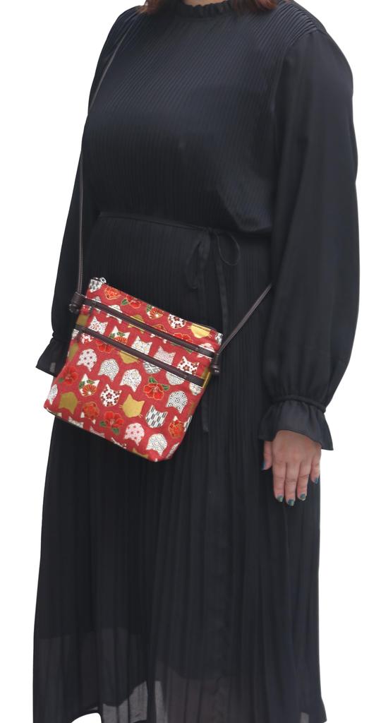 Hasegawa Cat Print Shoulder Bag, Cute Japanese Pattern, Women's, Made in Japan (Red)