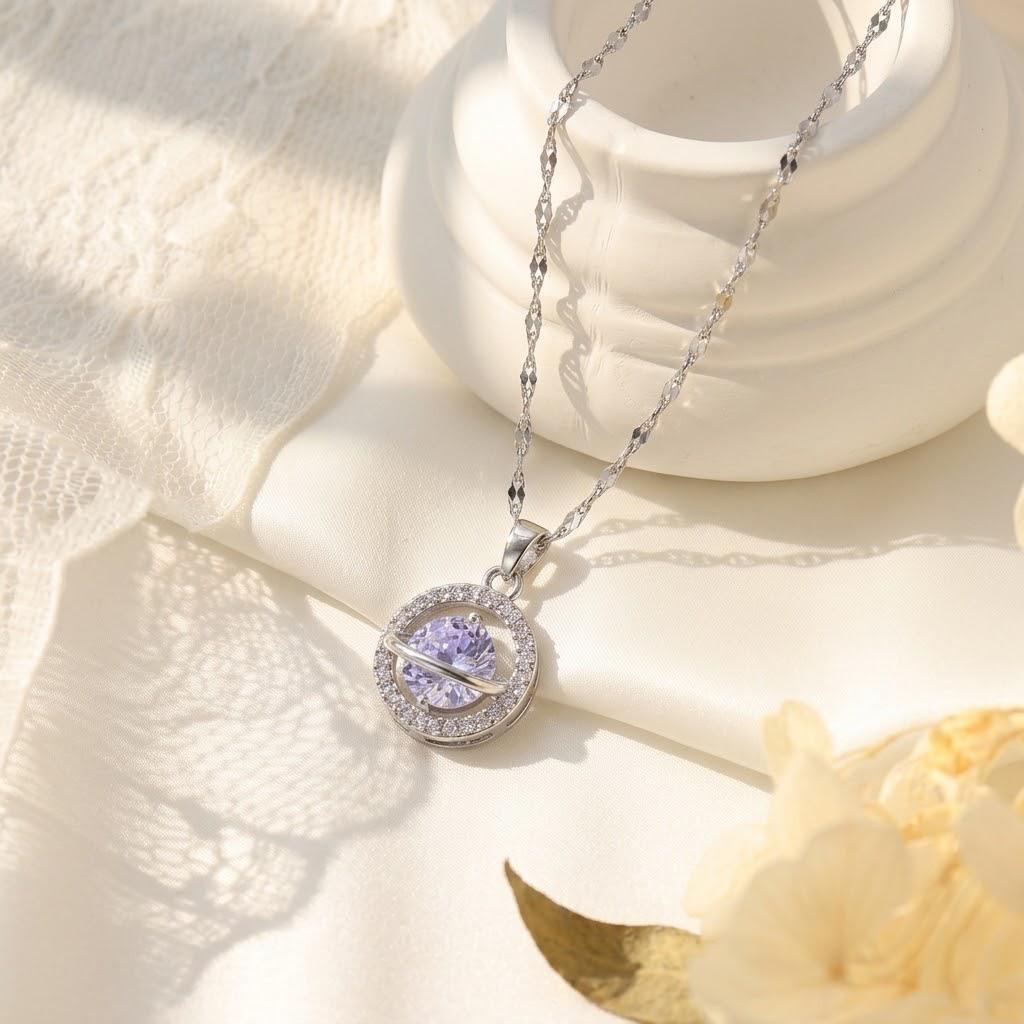 Emerald Zirconia Four-Leaf Clover Rotating Necklace - Luxury Dopamine Accent Clavicle Chain