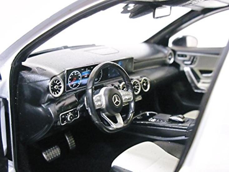 Norev Custom A Class White W177 2018 1/18 Mercedes-Benz