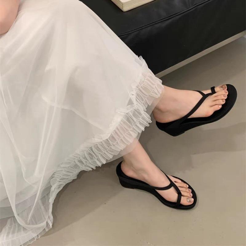 Fashion Genuine  Toe Strap Clip On Flip Flops Women 2025 Summer New Style with Thick Heel and Small Wedge Heel Sandals Slippers