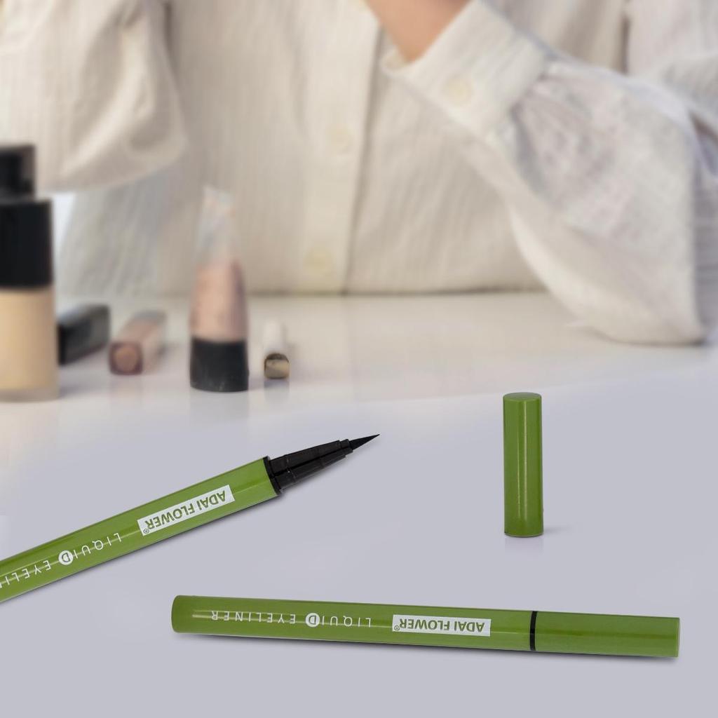Waterproof Liquid Eyeliner Smudge-Proof & Transfer-Resistant Long-Lasting Appearance Green Eyeliner Black