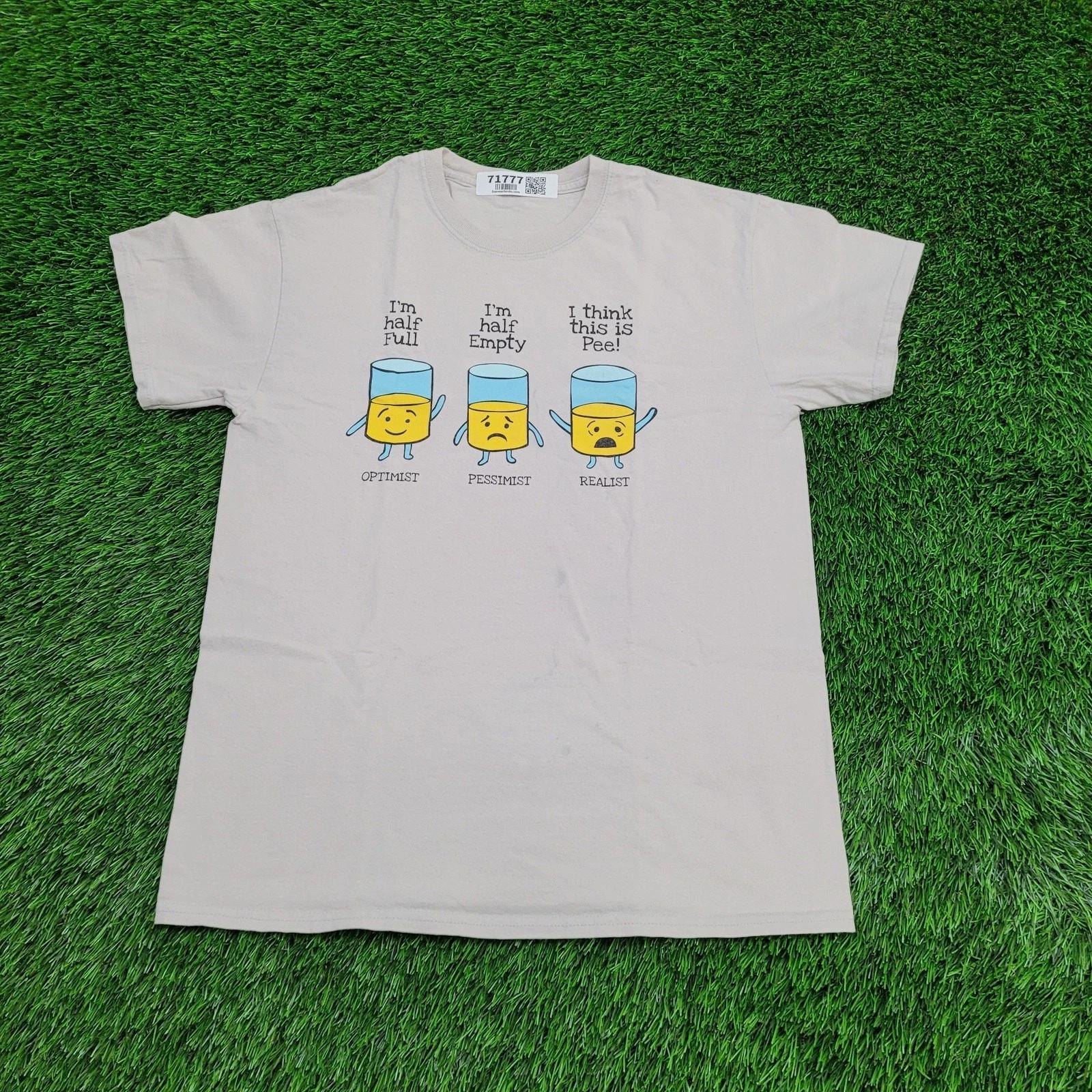 

Vintage Funny Perspective Humor Shirt Medium 19x26 Dad Joke L