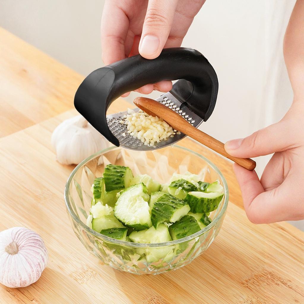 Stainless Steel Garlic Press, Heavy Duty Garlic Mincer for Kitchen