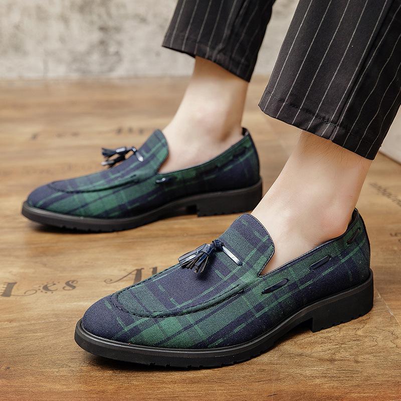 Large Size Casual Shoes Loafers Men's Shoes Fringed Trendy Shoes British Small Leather Shoes