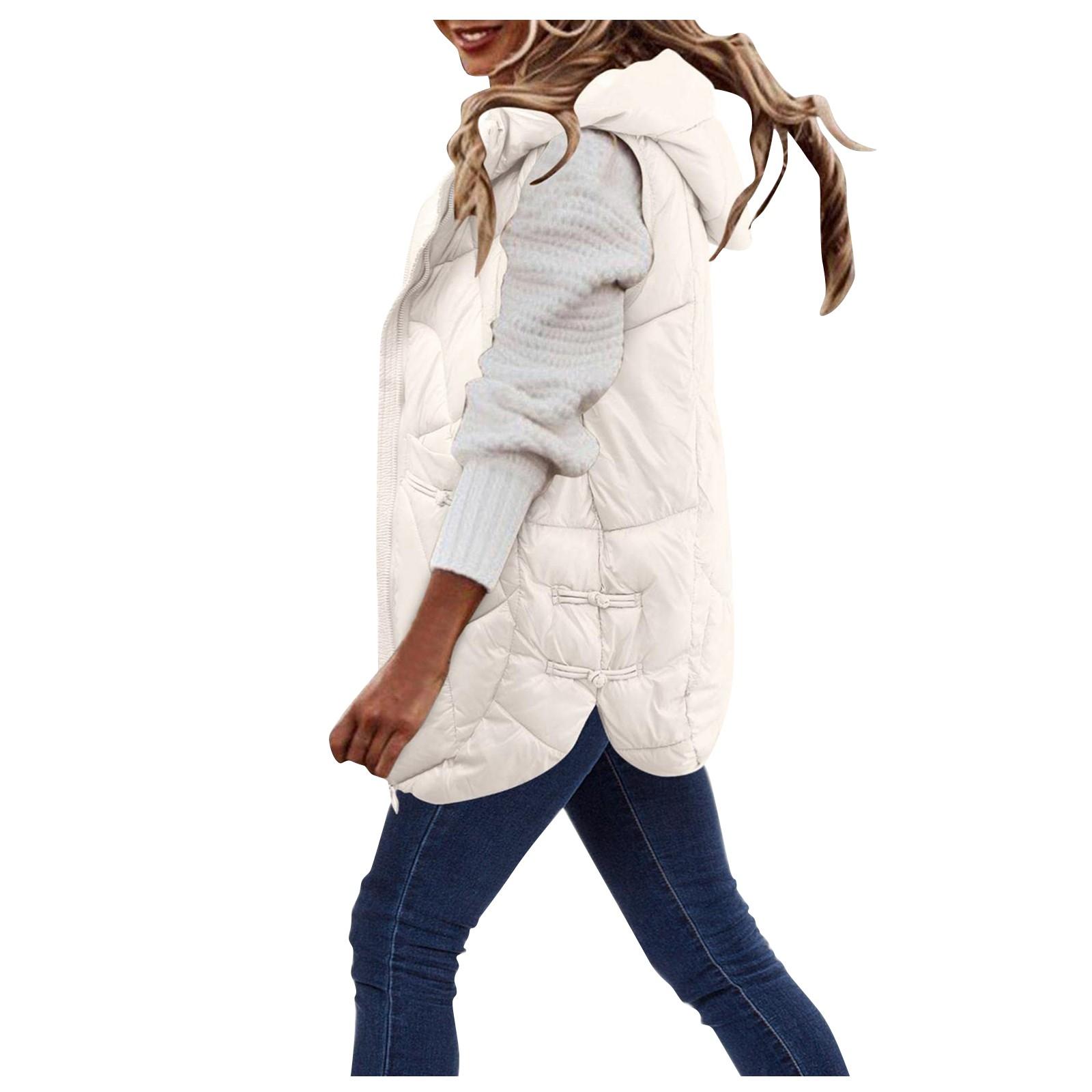 

Жіноча зимова безрукавка з легким стьобаним коміром і блискавкою. XL бежевий