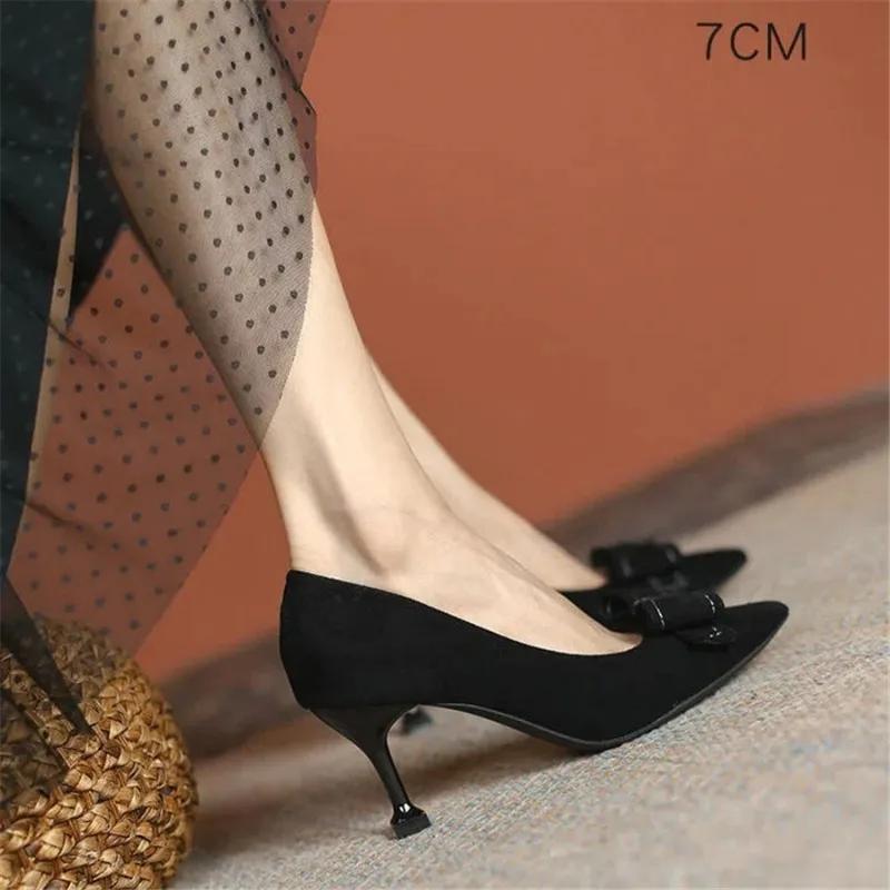 Schwarze Pumps mit spitzer Spitze und Schleife fürs Büro, dünne Absätze, 3 cm, 4,5 cm, 6,5 cm, leicht, verschleißfest, rutschfest, koreanische Designer-Schuhe