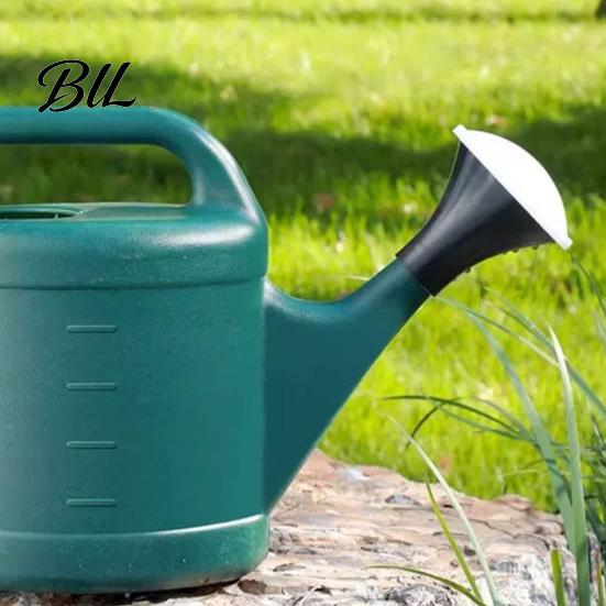 Watering Can for Houseplants Long Spout Plastic with Ergonomic Handle 3L Large Capacity 5L Pot Removable Sprinkler Head Indoor Outdoor Gardening