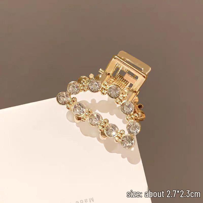 Premium Metal Shark Hair Clip for Women - Large Summer Headdress Hairpin, Unique Design