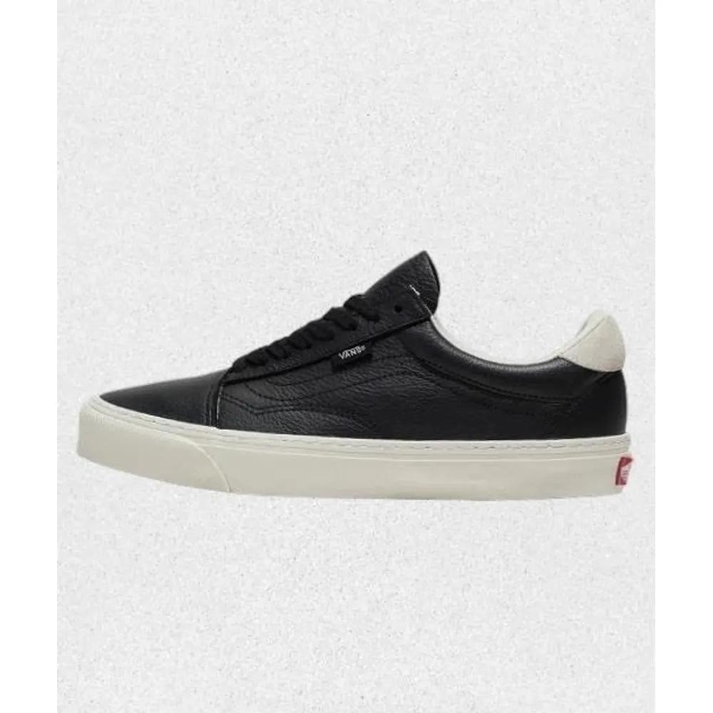 Vans Old Skool Lux - Black VN000CZMBLK1 VSMY 1501320 215