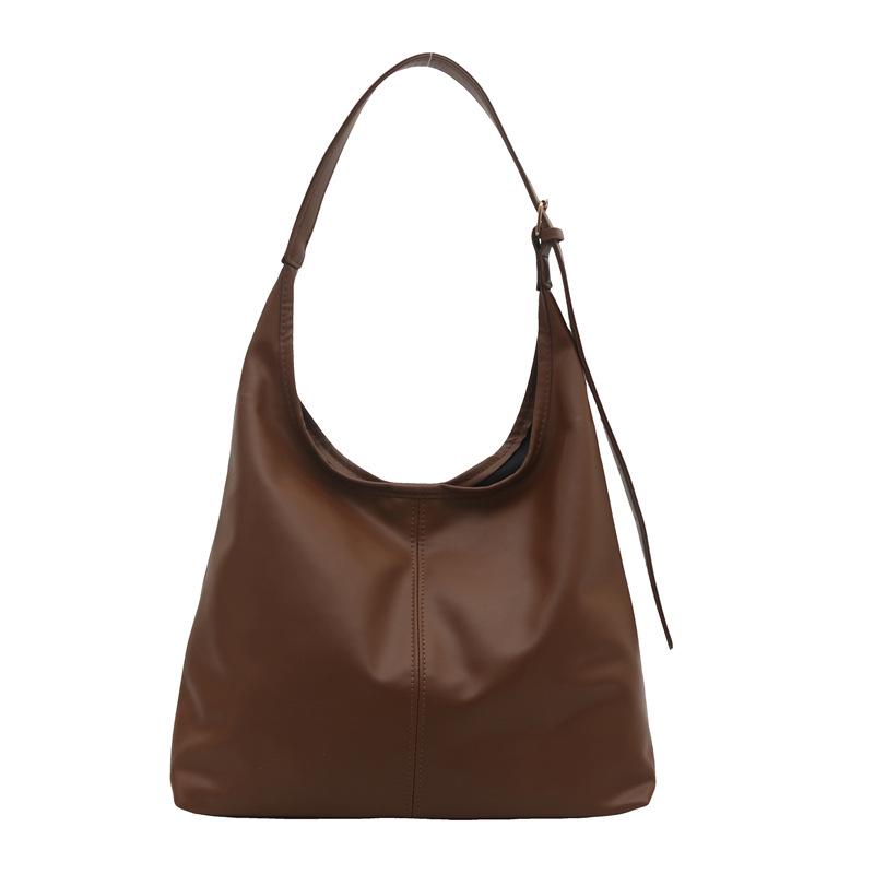 Women's Large Capacity Retro Shoulder Tote - Trendy European and American Style