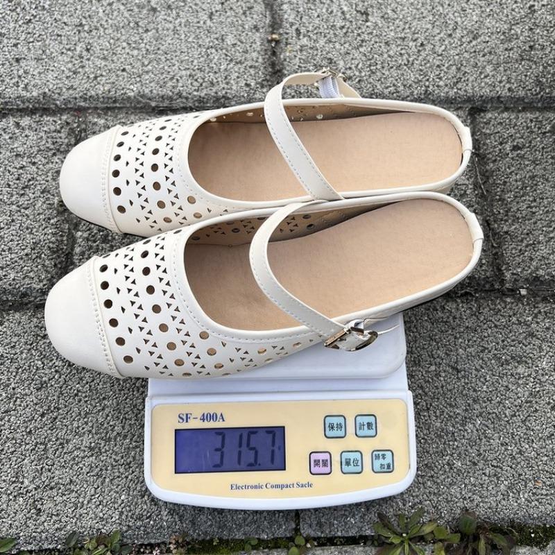 

Женские летние шлепанцы большого размера на низком каблуке, новые туфли с отверстиями, женские сандалии с закрытым носком 43 бежевый