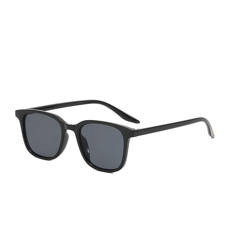 

Summer Square Sunglasses Women Men Fashion Vintage Brand Gradient Sun Glasses Punk Driving Eyewear Oculos De Sol