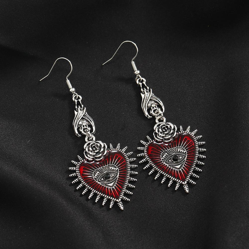 Heart Gothic Retro Earrings With Bloodshot Eye And Bat Motif For Punk Enthusiasts Fashion