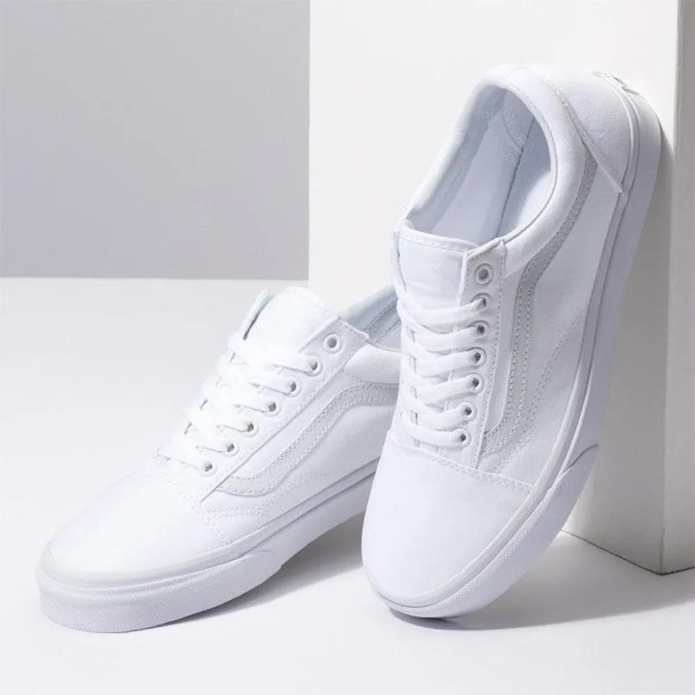Core Classic OLD SKOOL VN000D3HW001