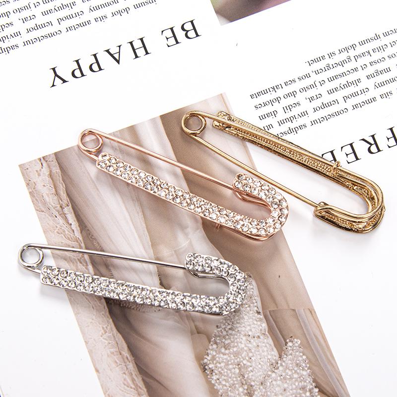 Sweet Lady Large Safety Pins Brooch Vintage Crystal Rhinestone Pin Chic Femme Fashion Brooches Pin Party Jewelry Accessories
