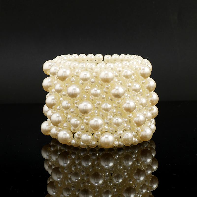 Retro Baroque Imitation Pearl Bracelet, Elegant Temperament Literary and Artistic Weaving Elastic Wide Version Bracelet, Women's Bracelet.