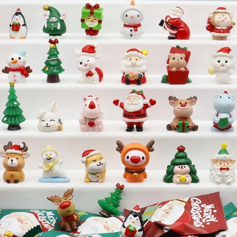 10Pcs Mini Christmas Blind Bag Toy Resin Santa Claus Snowman Xmas Tree Blind Box Cute Christmas Party DIY Gift Set for Kids