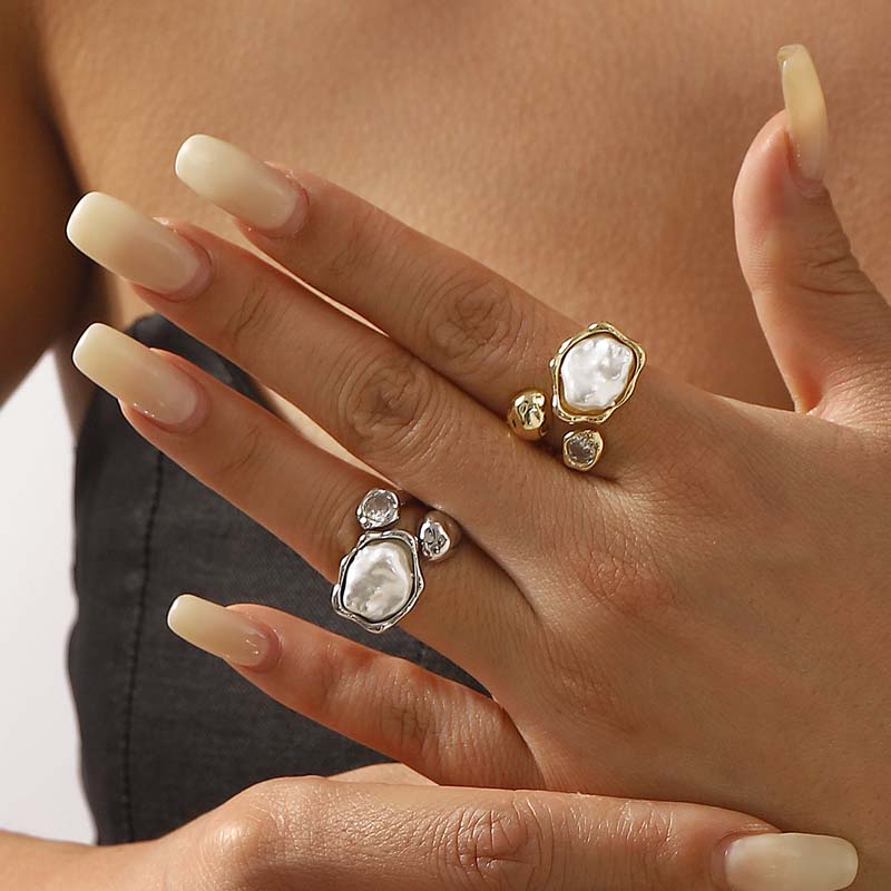 Vintage White Imitation Pearl Open Rings for Women 2026 Fashion Metal Irregular Geometric Pearl Ring With Zircon Wedding Jewelry