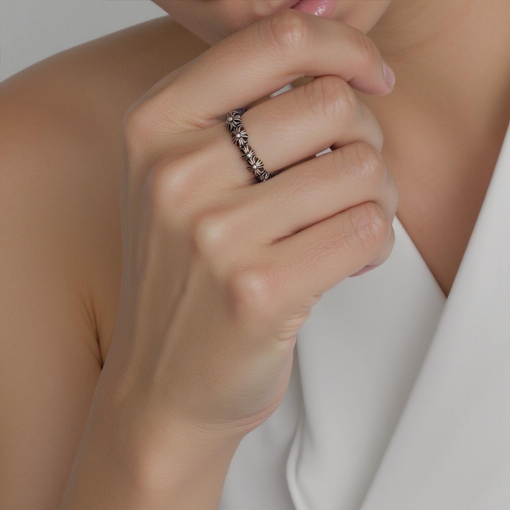 Chrome Hearts Cross Shaped Ring Women jewelry Silver 4022A