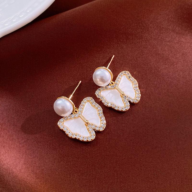 Vintage French Butterfly & Pearl Tassel Earrings - Elegant and Versatile Women's Studs