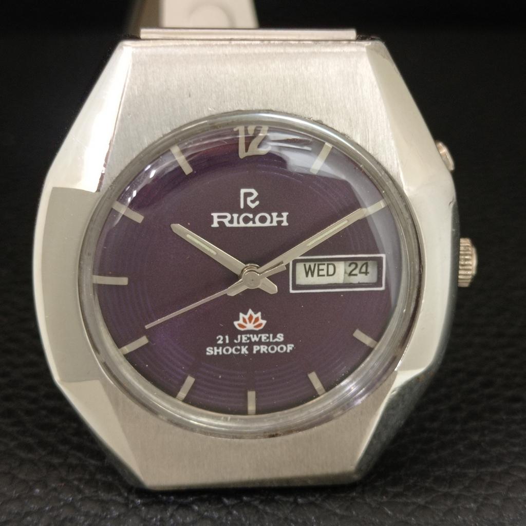GENUINE VINTAGE RICOH R31 AUTOMATIC JAPAN MENS PURPLE COLOR DIAL WATCH a709228-1