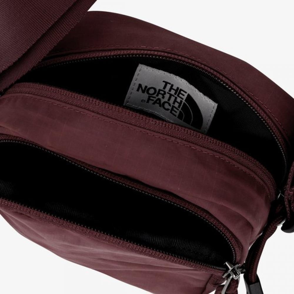 The North Face White Label Standard Crossbody Small Dark Red Nn2pr77j