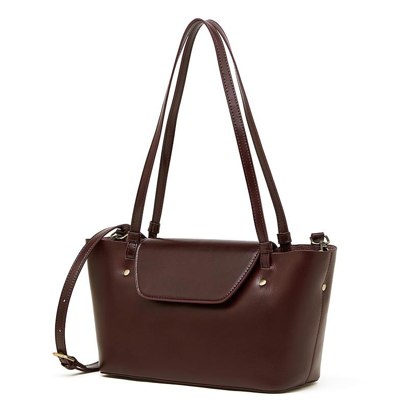 2026 New Vegetable-Tanned Leather Spacious Underarm Tote - Urban Chic Women's Shoulder Bag, Versatile Daily Use Handbag
