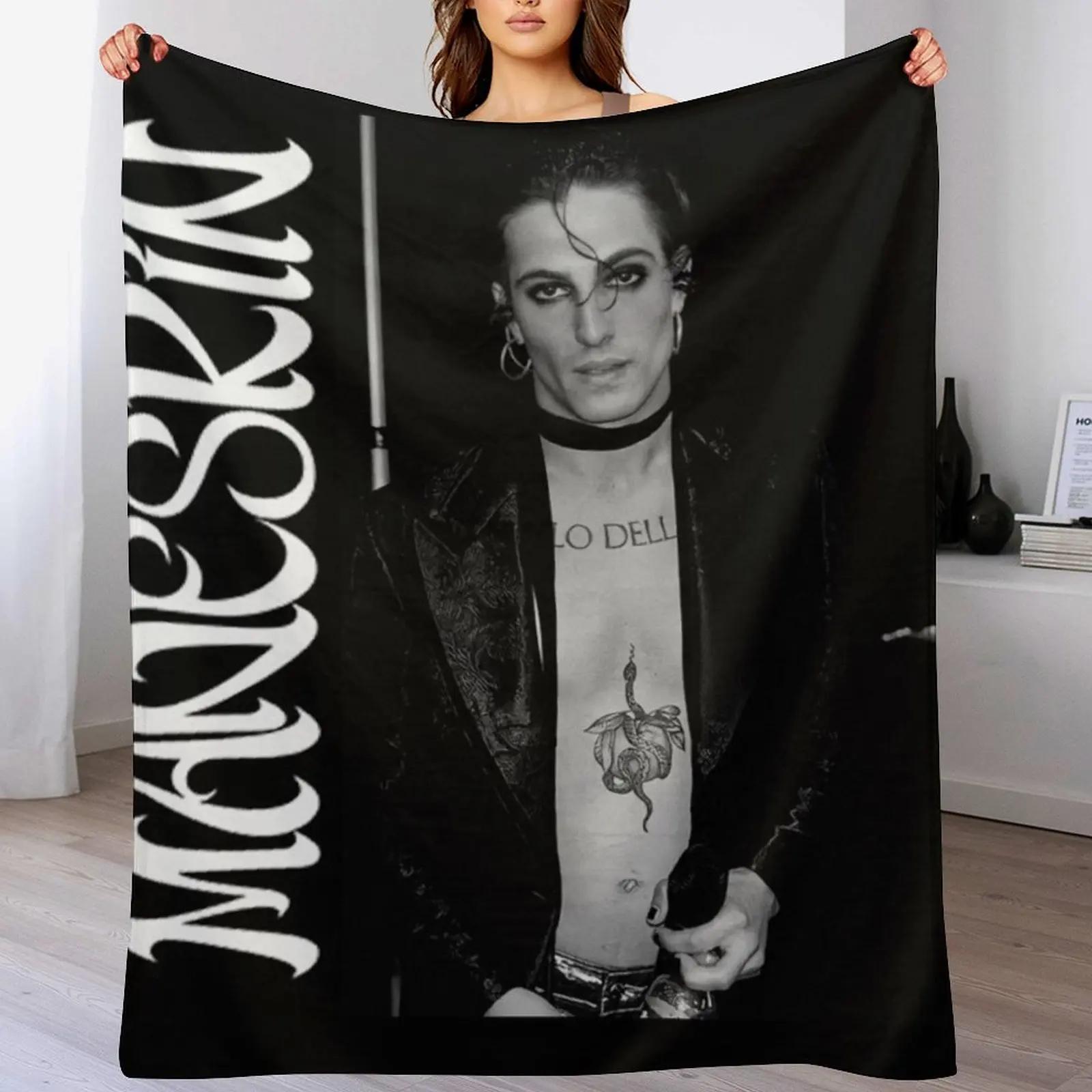 

Damiano David Maneskin Throw Blanket Moving Extra Large Throw Bed covers Warm Blankets 30x40in