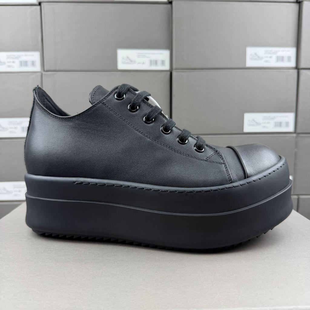 2025 Unisex Leder Plateau Low-Top Sneaker: Stilvoll, Vielseitig und Trendig Klassisches Design