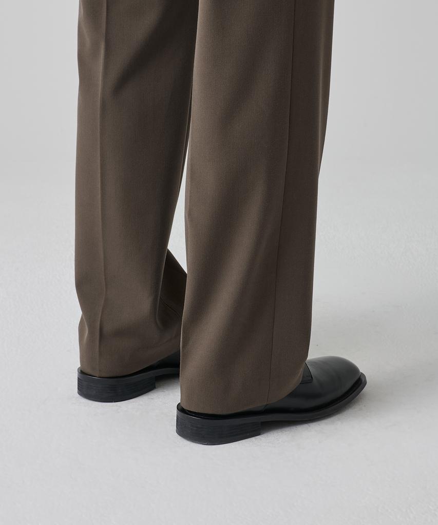 MUSINSA STANDARD Reverse One-Pleat Wide Hidden Banding Slacks [Brown]
