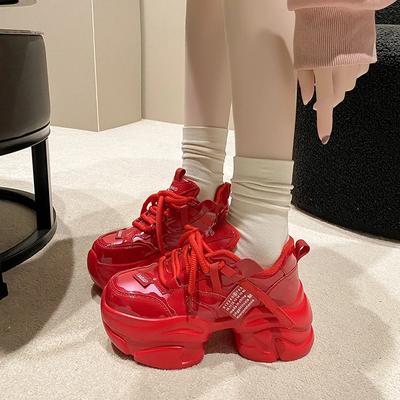 Modne Nowe Damskie Wiosenno-Jesienne Grube Sneakersy 8CM Gruba Podeszwa Skórzane Buty Wysoka Platforma Wulkanizowane Czerwone Buty Casualowe Buty Sportowe
