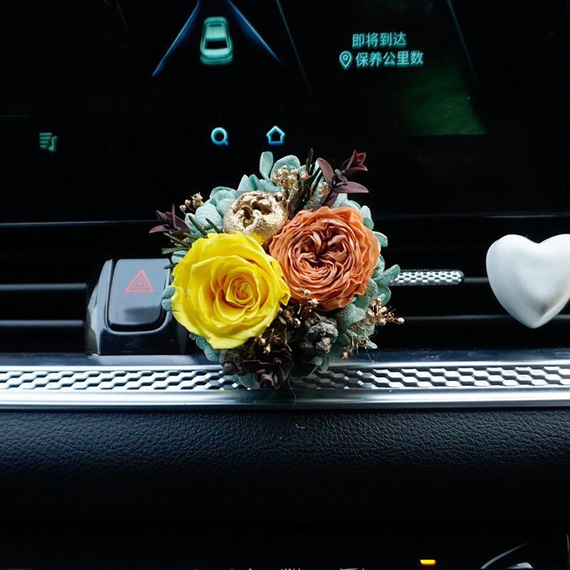 Car Aromatherapy Water Ornament,Air Vent Decoration Accessory with Perfume Diffuser,Creative Interior Decoration Vehicle