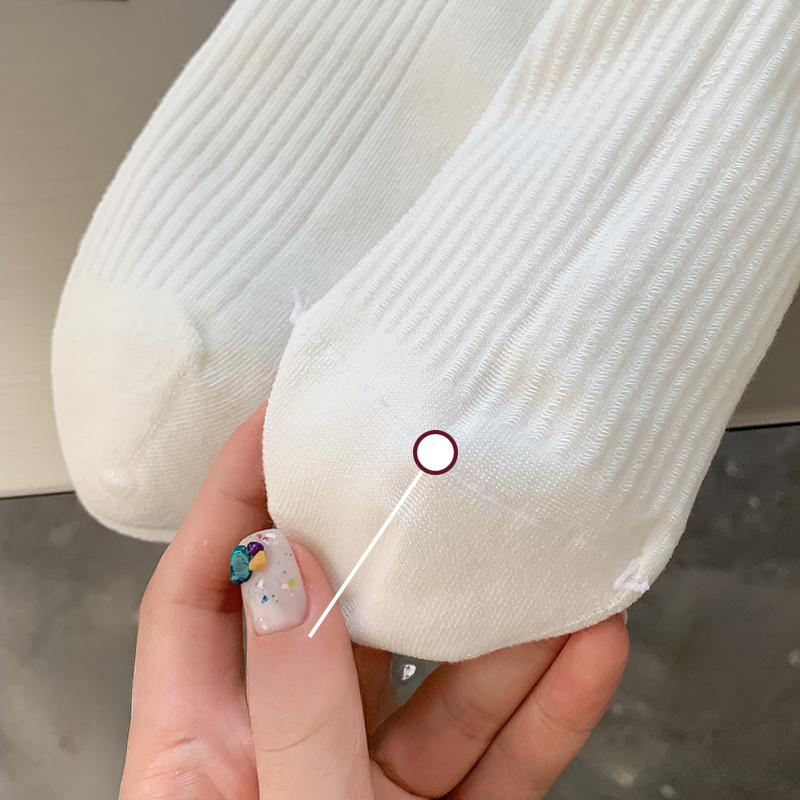 Neue Angola-Strümpfe mit vertikalen Streifen in Rot für Damen, ohne Knochen, bis zur Mitte der Wade, Baumwollsocken für Herbst und Winter